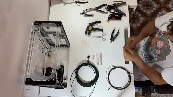 Custom Cable Building in the Elemental PC workshop